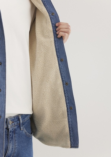  Mavi Jeremy Classic Denim Süni Kürklü Indigo Mavisi Jean Gömlek Oversize / Geniş Kesim 0211186-88559