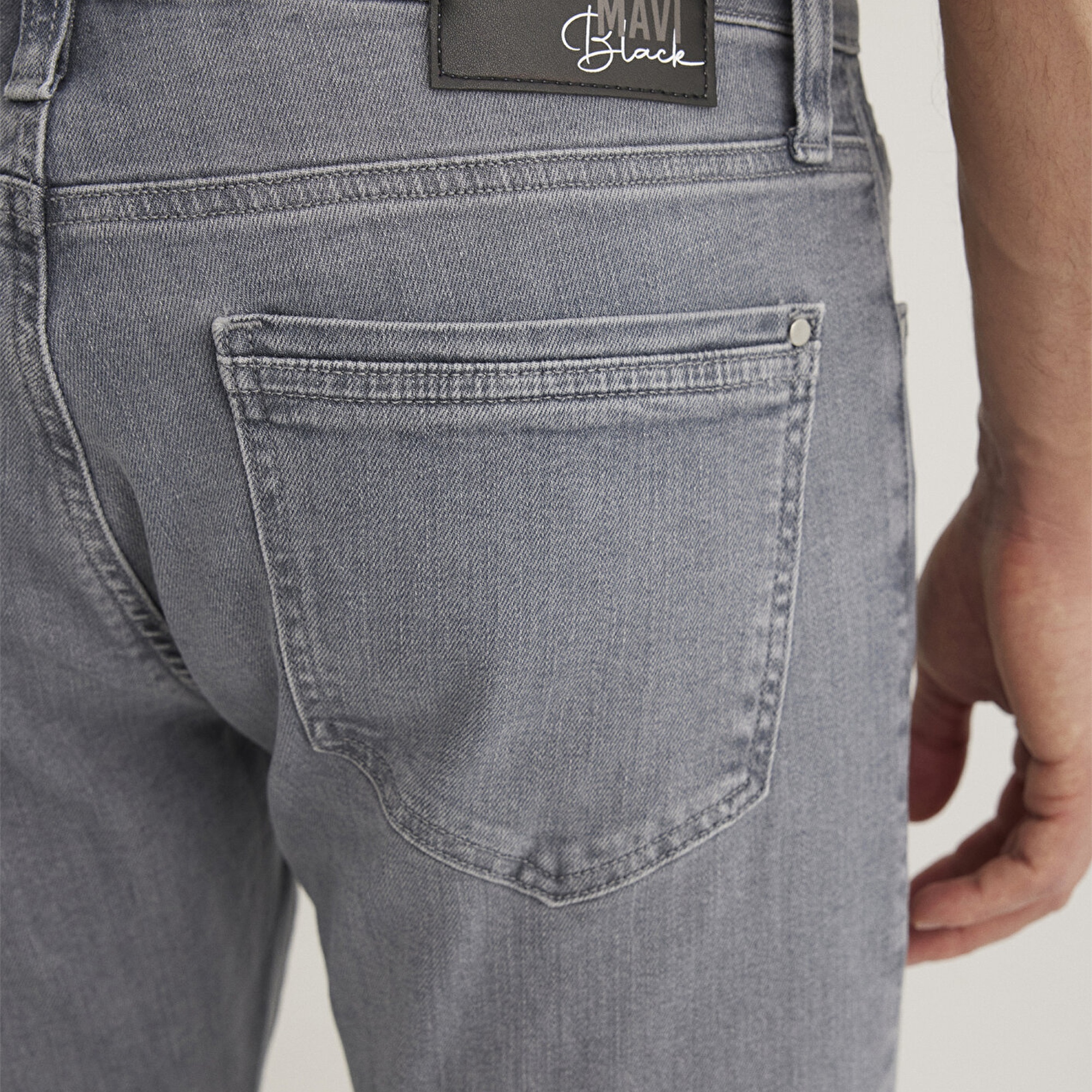 Mavi James Lux Black Gri Mavi Jean Pantolon 0042489350