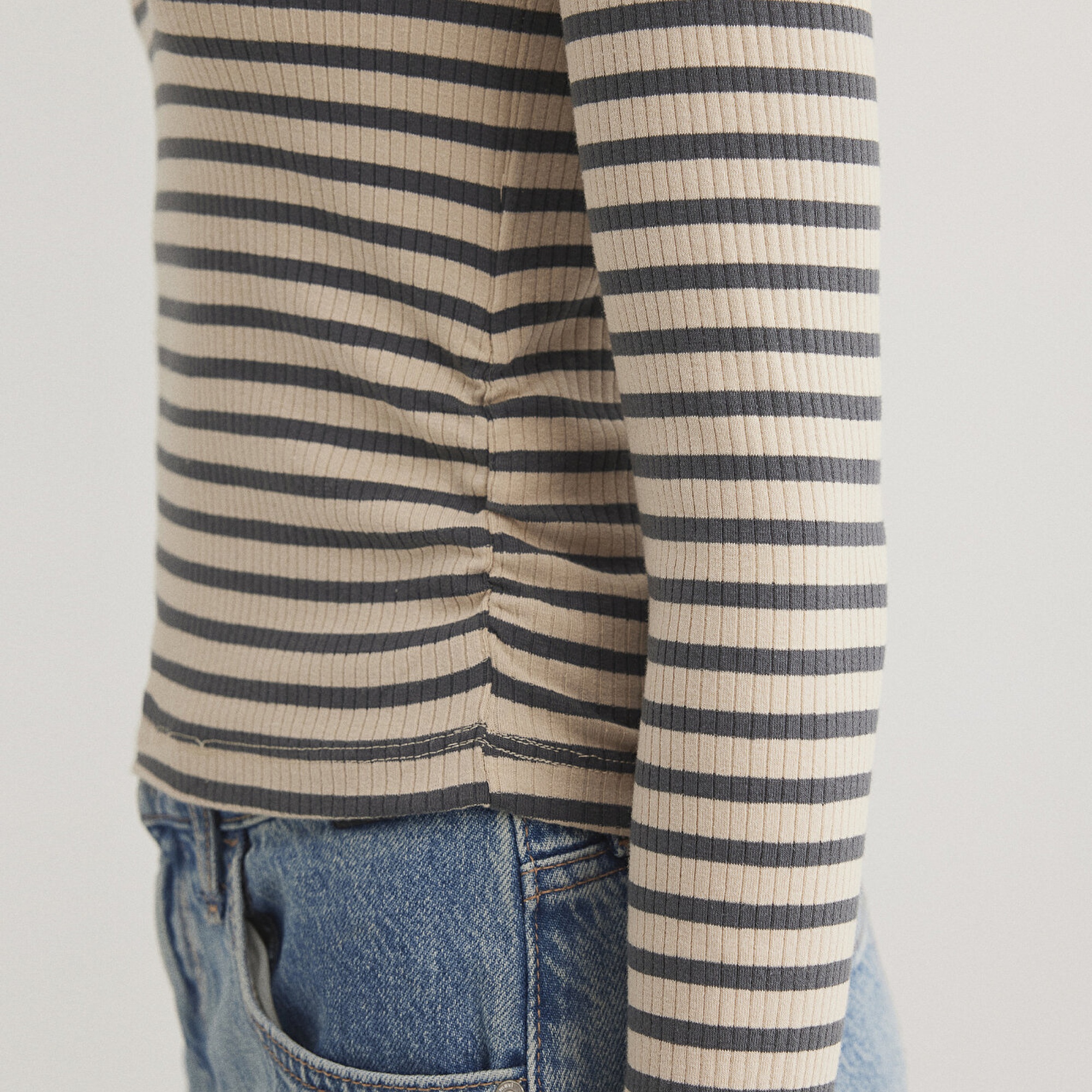 Mavi Çizgili Antrasit Tişört Slim Fit / Dar Kesim 1612648-88032