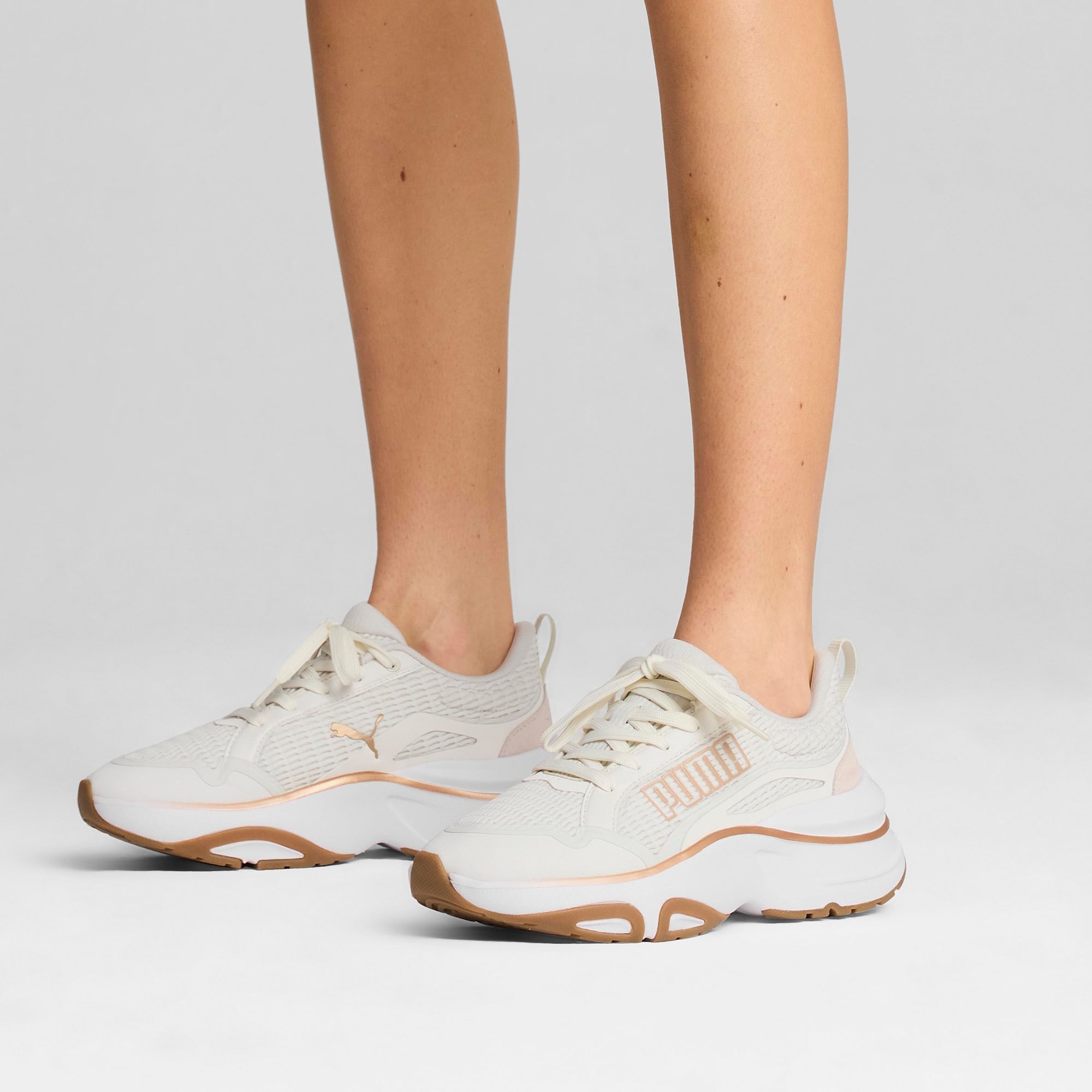 Puma Softride Divine Kadın Gri Koşu Ayakkabısı