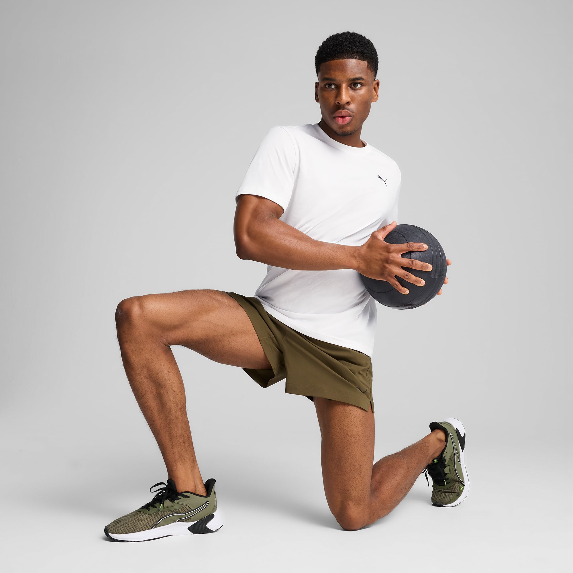  Puma Tad Ess Poly Texture Erkek Beyaz Antrenman T-Shirt