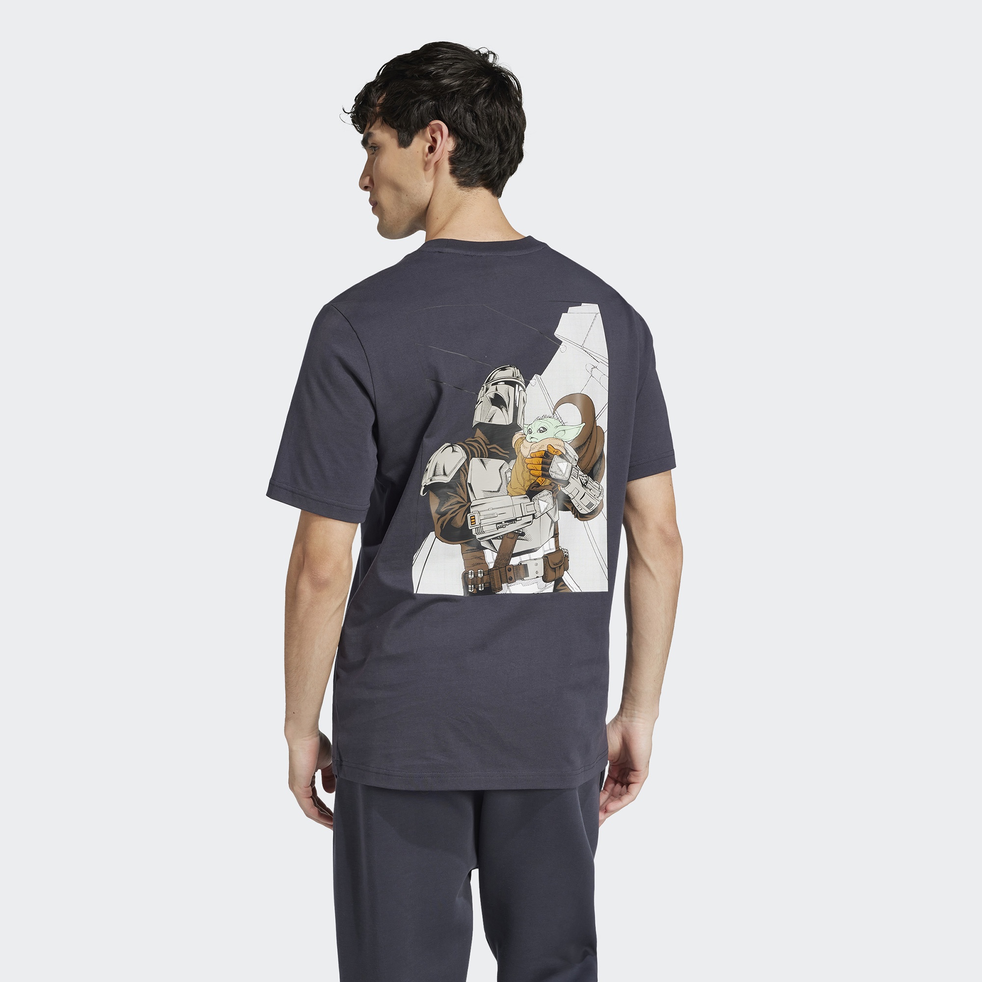 adidas X Star Wars The Mandalorian Regular Fit Back Graphic Erkek Gri T-Shirt