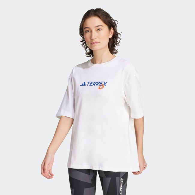  adidas Terrex Back Graphic Kadın Beyaz T-Shirt