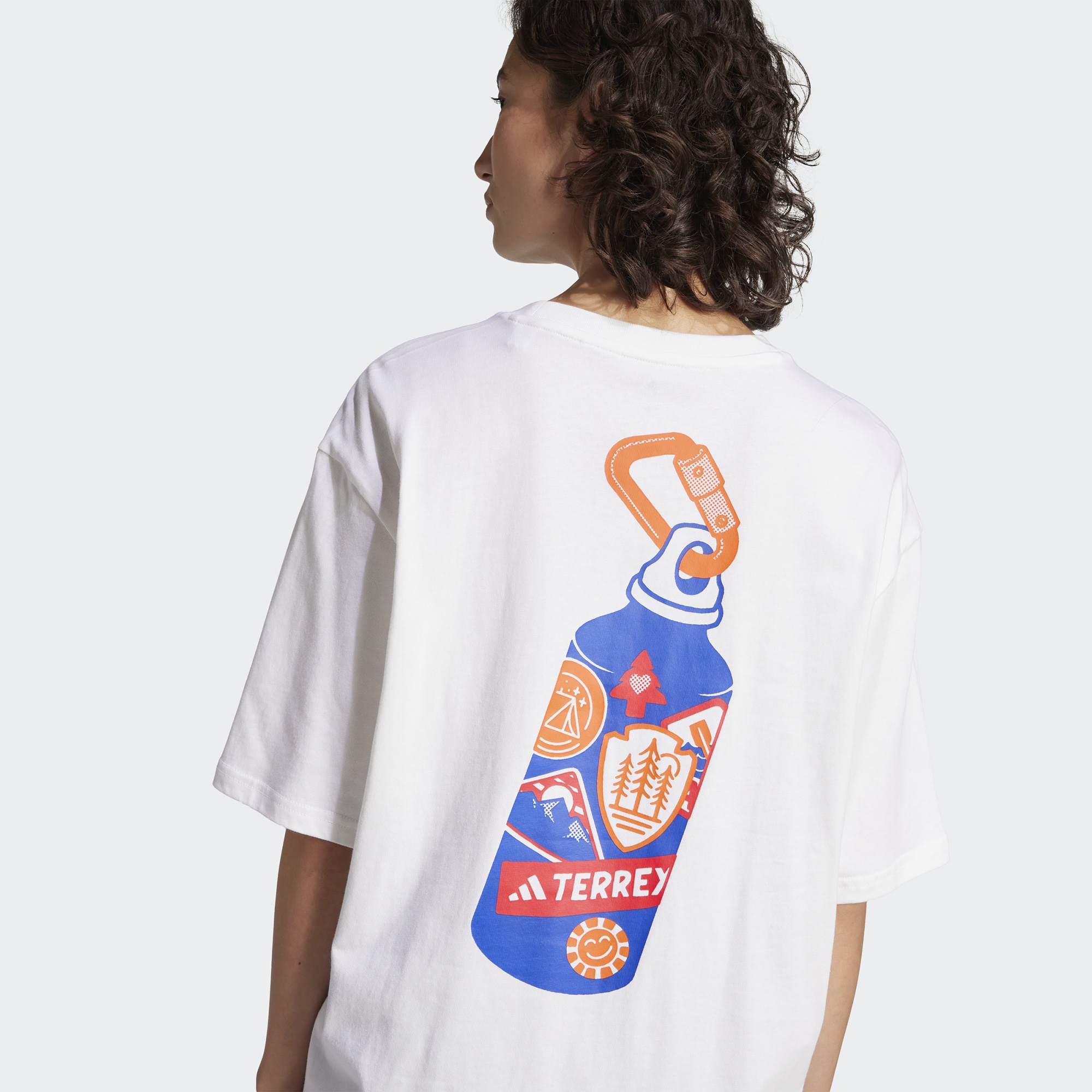 adidas Terrex Back Graphic Kadın Beyaz T-Shirt