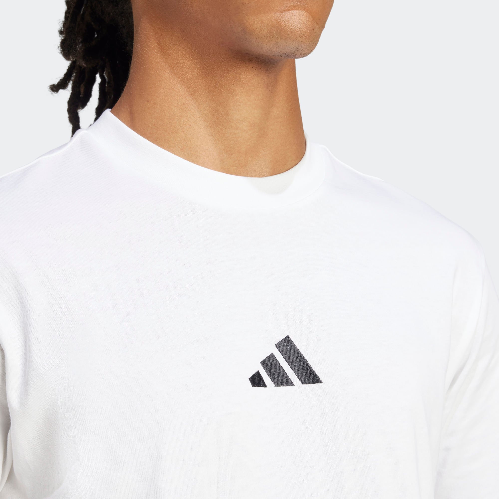 adidas Essentials Small Logo Single Erkek Beyaz T-Shirt
