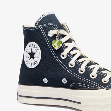  Converse Kalp Desenli Beyaz Charm