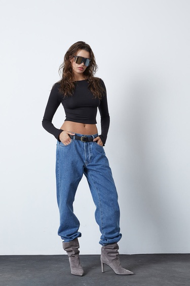  Sırt Dekolte Uzun Kollu Body