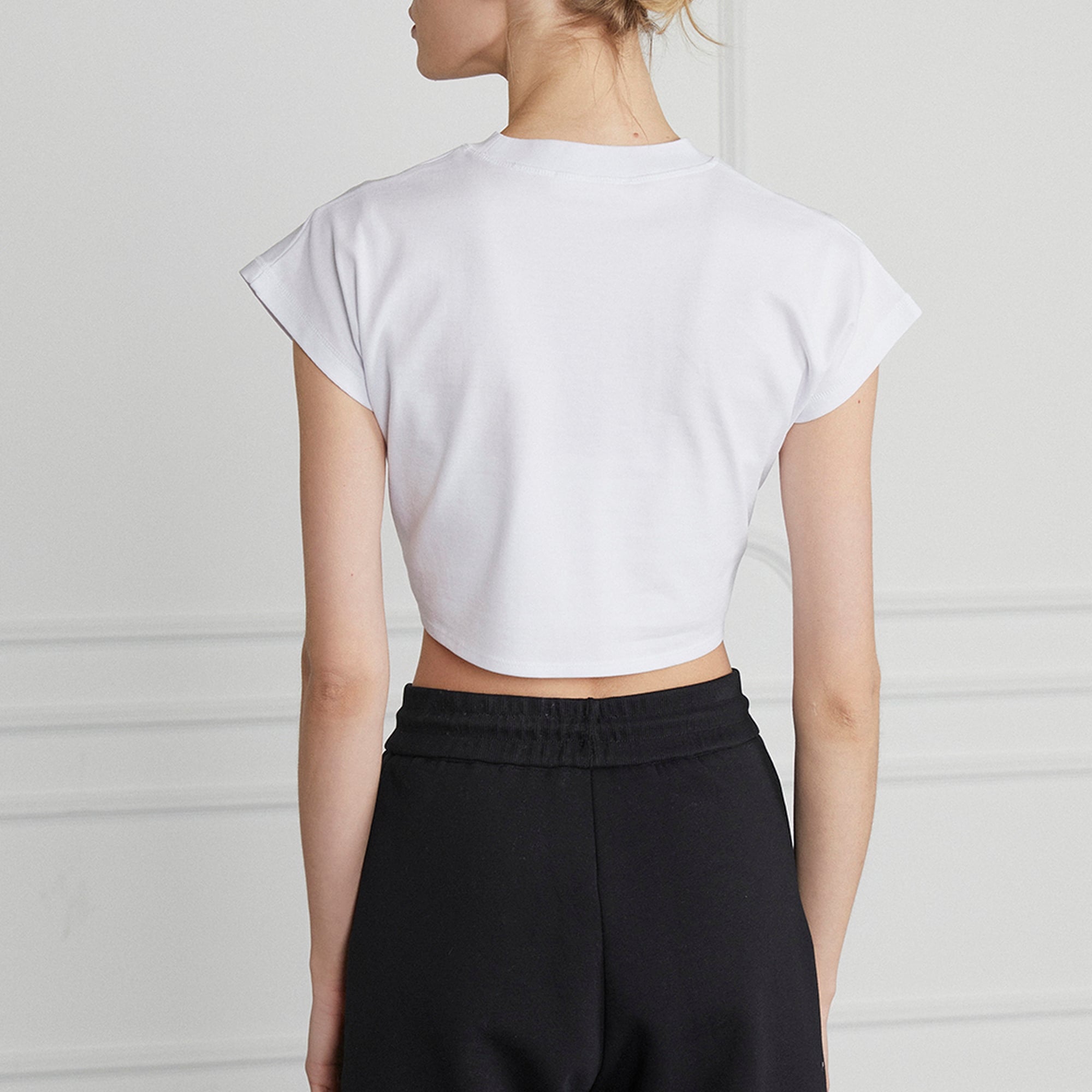 Bağlama Detaylı Tshirt