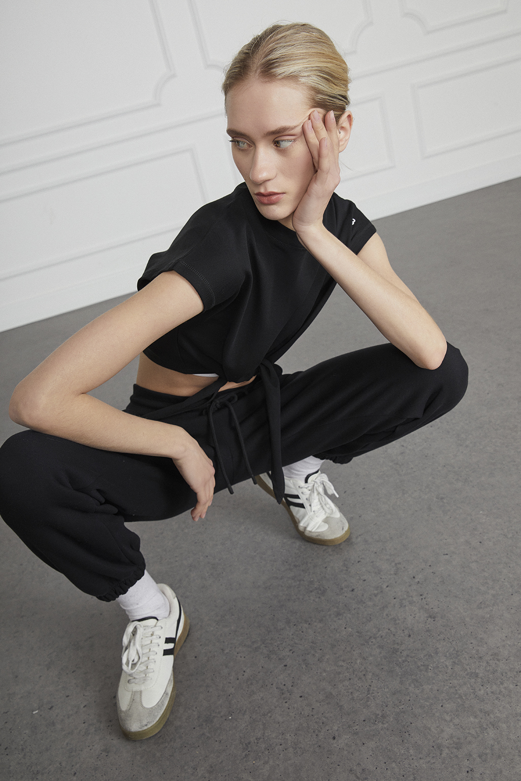  Bağlama Detaylı Tshirt