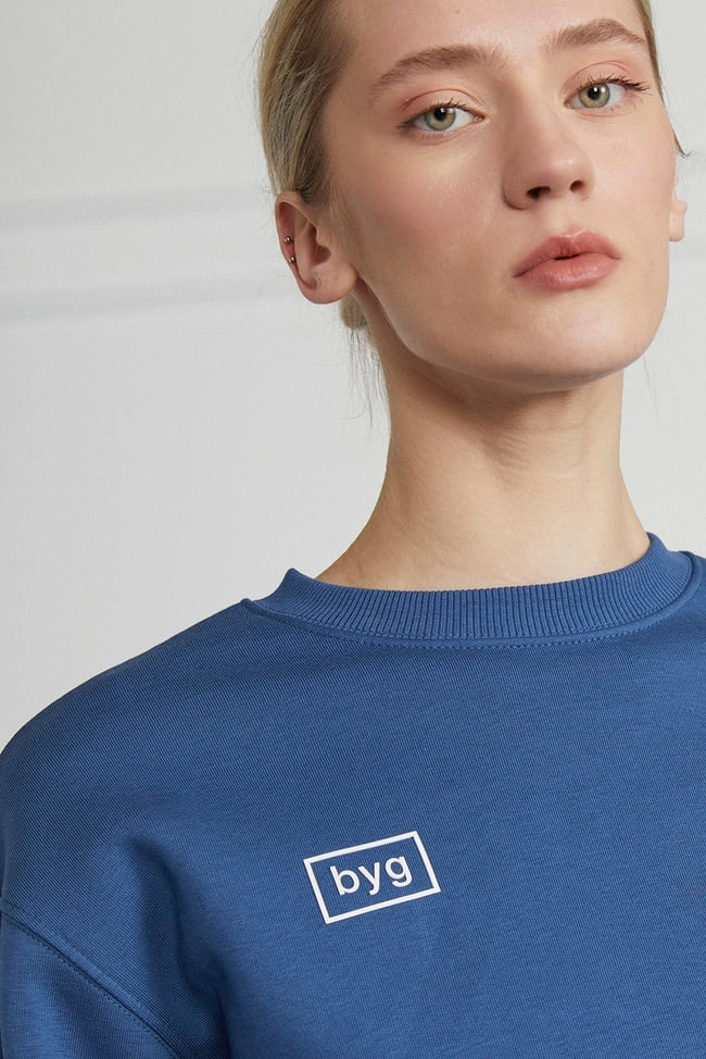  Basic Crop Sweatshirt