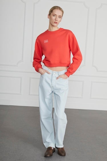  Basic Crop Sweatshirt