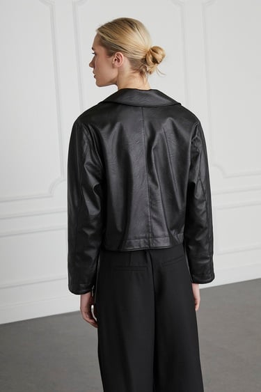  Biye Detaylı Deri Ceket