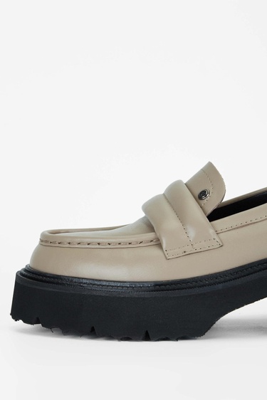  Tamer Tanca Kadın Hakiki Deri Vizon Loafer Ayakkabı