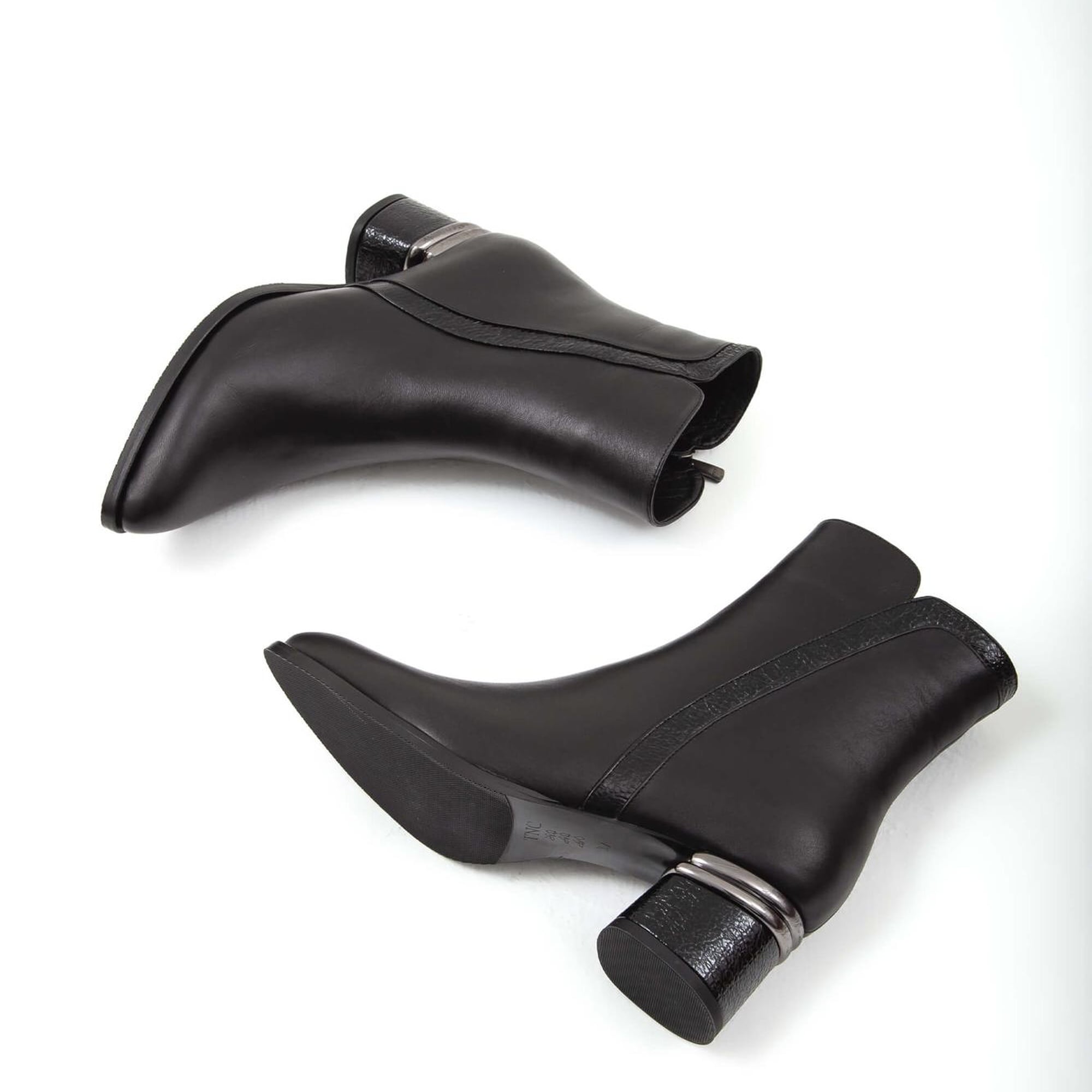 Tamer Tanca Kadın Hakiki Deri Siyah Klasik Bot