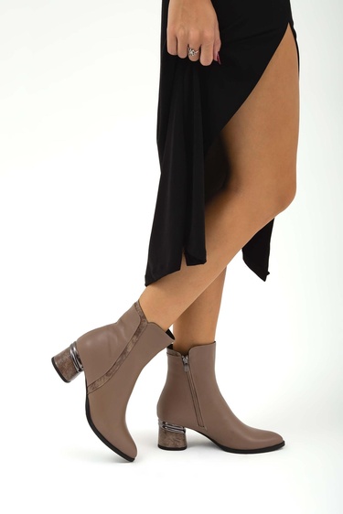  Tamer Tanca Kadın Hakiki Deri Vizon Klasik Bot