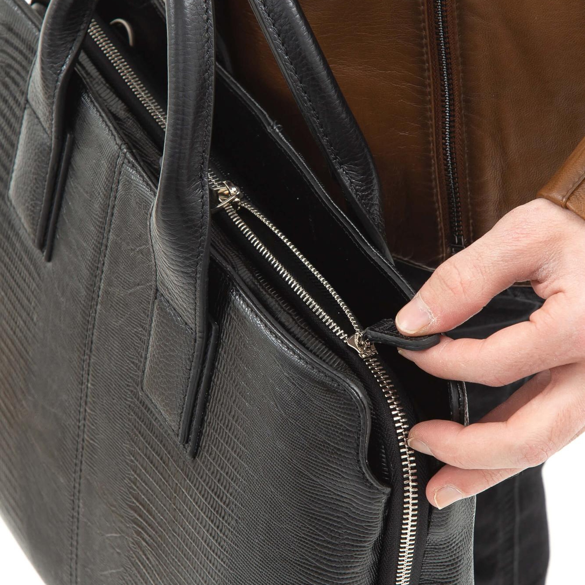 Tamer Tanca Erkek Hakiki Deri Siyah Kroko Evrak Çantası