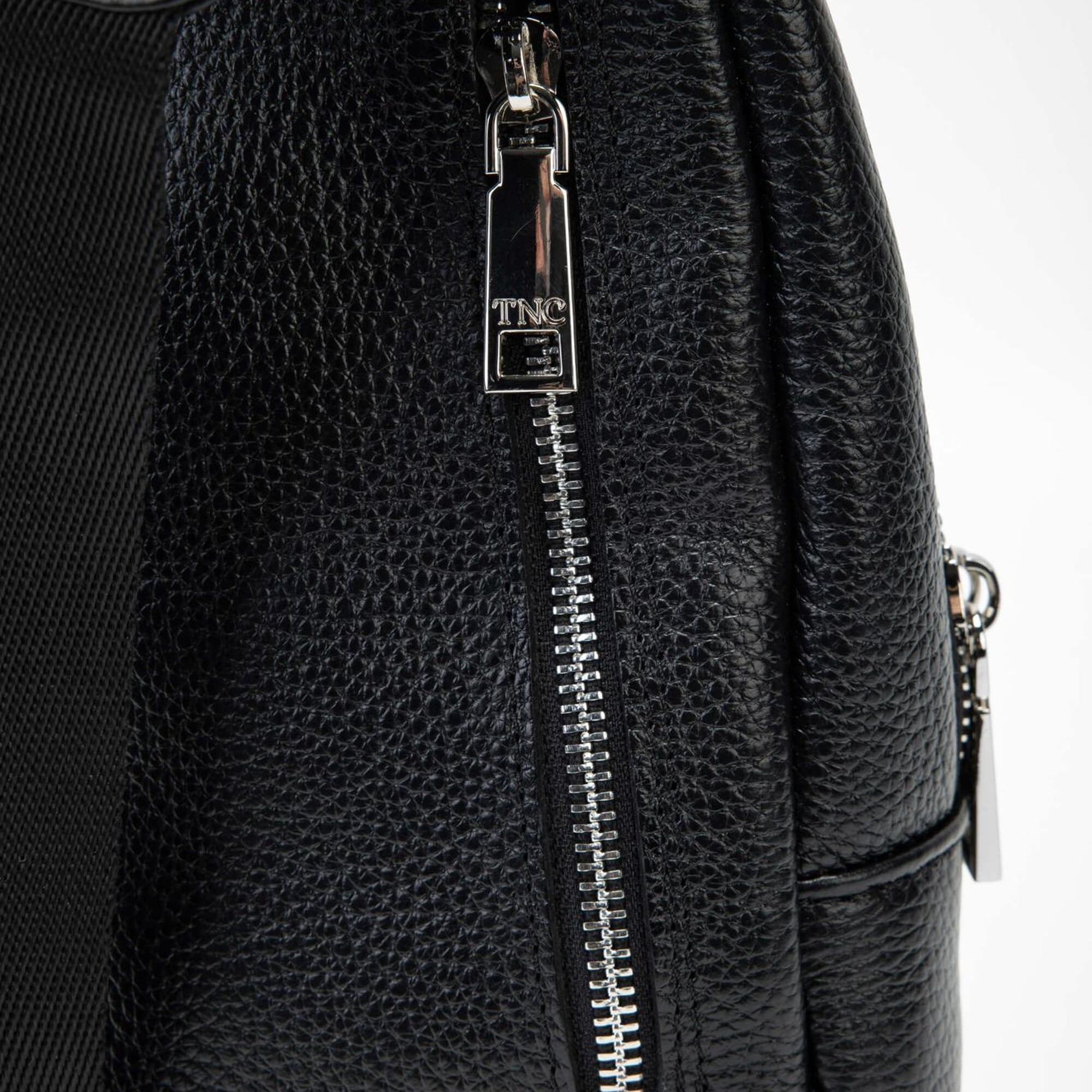 Tamer Tanca Erkek Hakiki Deri Siyah Body Bag Çanta