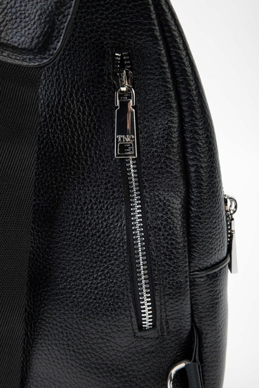  Tamer Tanca Erkek Hakiki Deri Siyah Body Bag Çanta