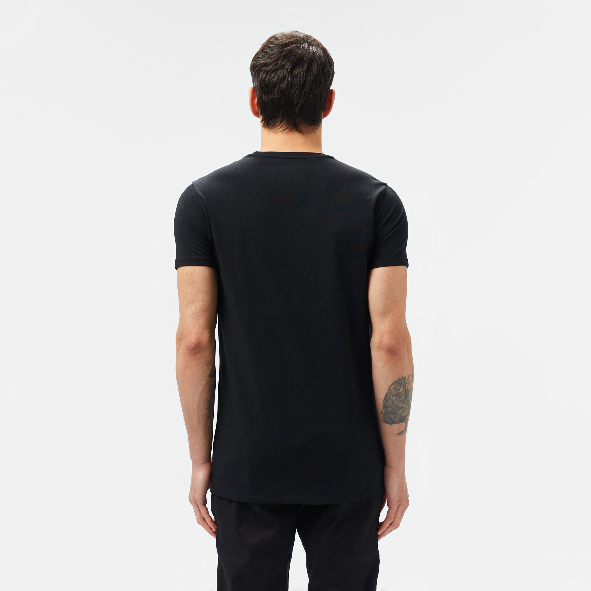 Lacoste Erkek Slim Fit V Yaka Siyah T-Shirt