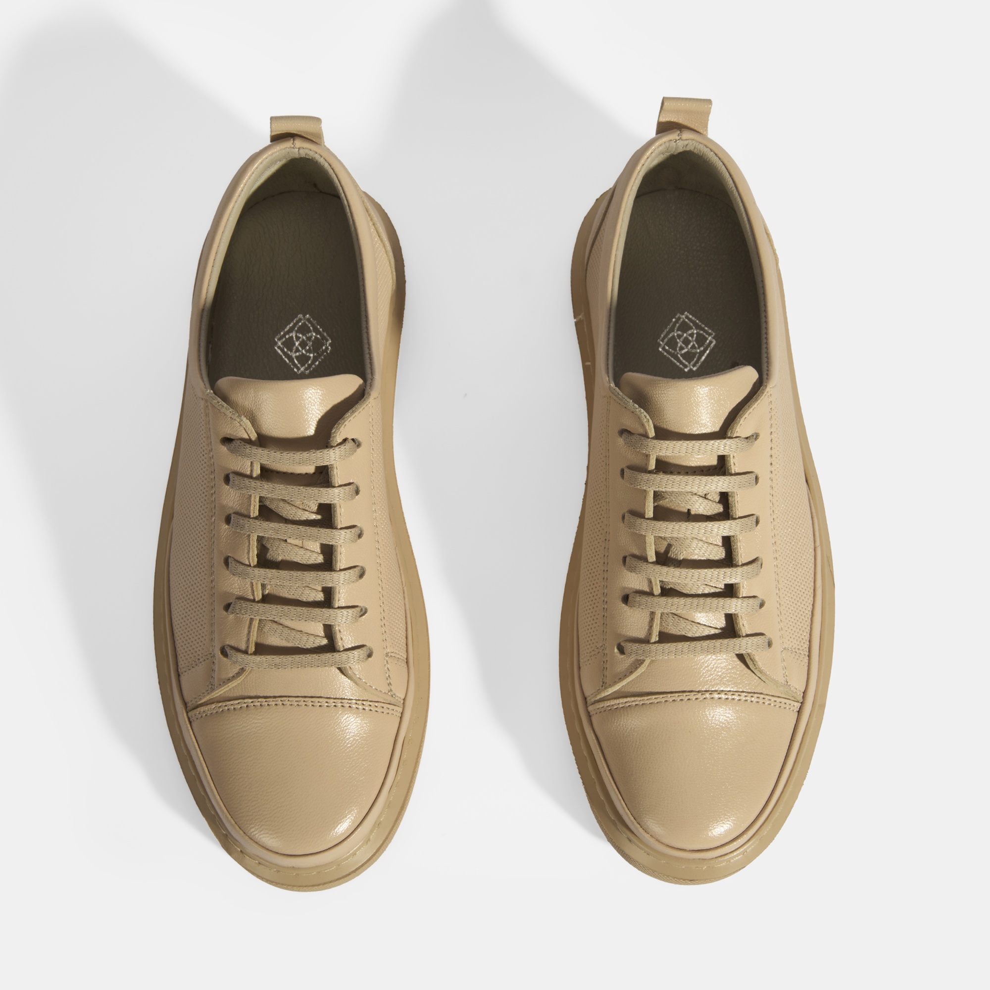 Kadın Bej Deri Bağcıklı Spor Ayakkabı