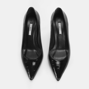  Kadın Siyah Kroko Baskılı Deri Klasik Ayakkabı