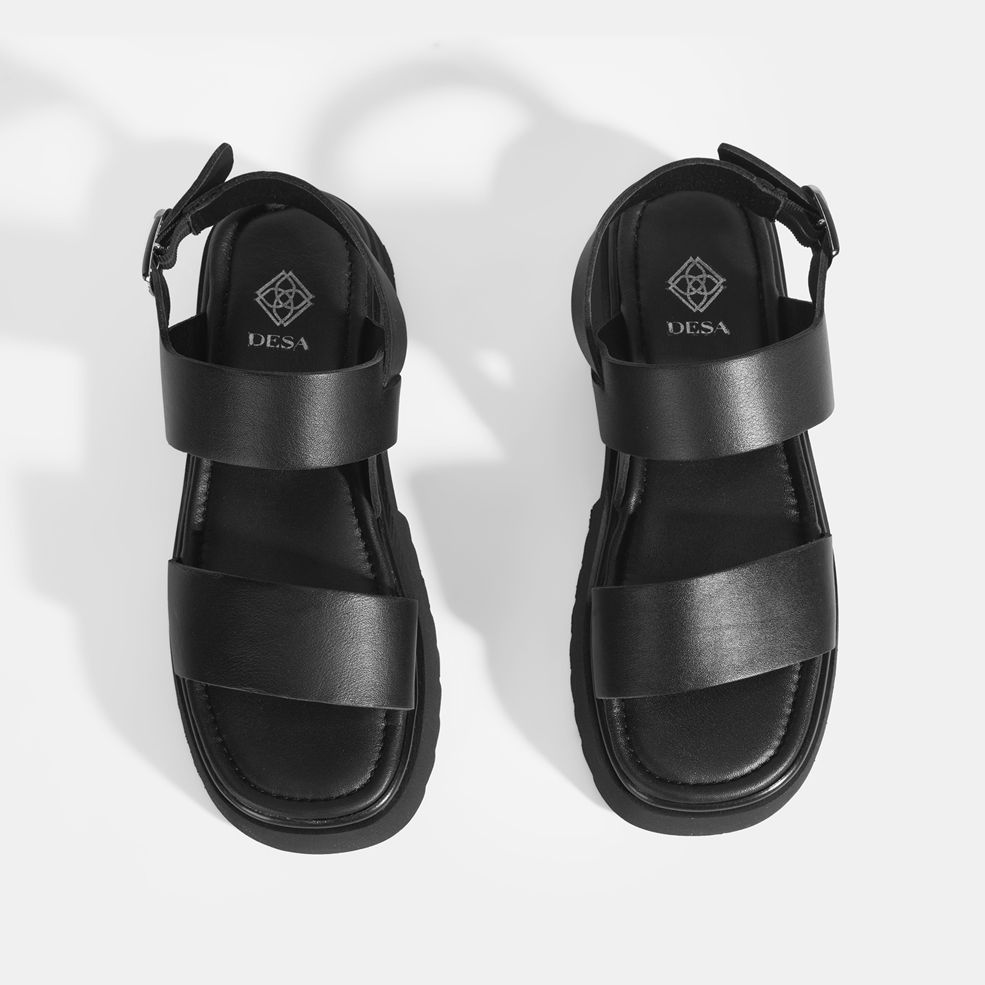 Kadın Siyah Deri Sandalet