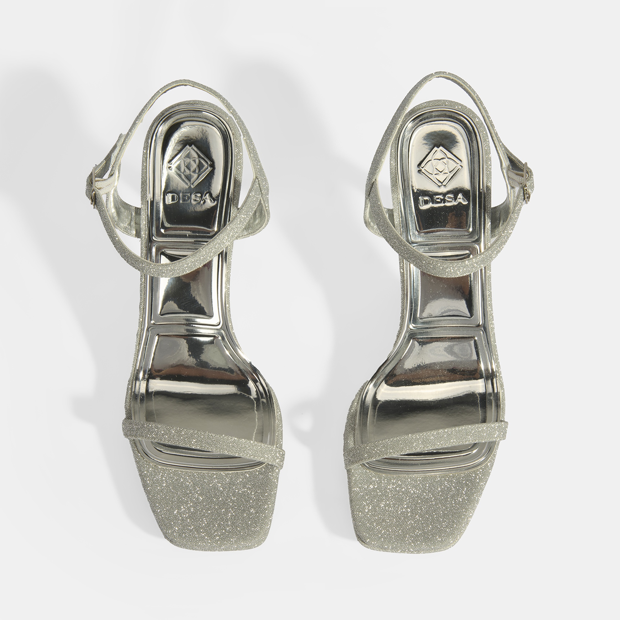 Kadın Gümüş Toka Detaylı Topuklu Abiye Sandalet