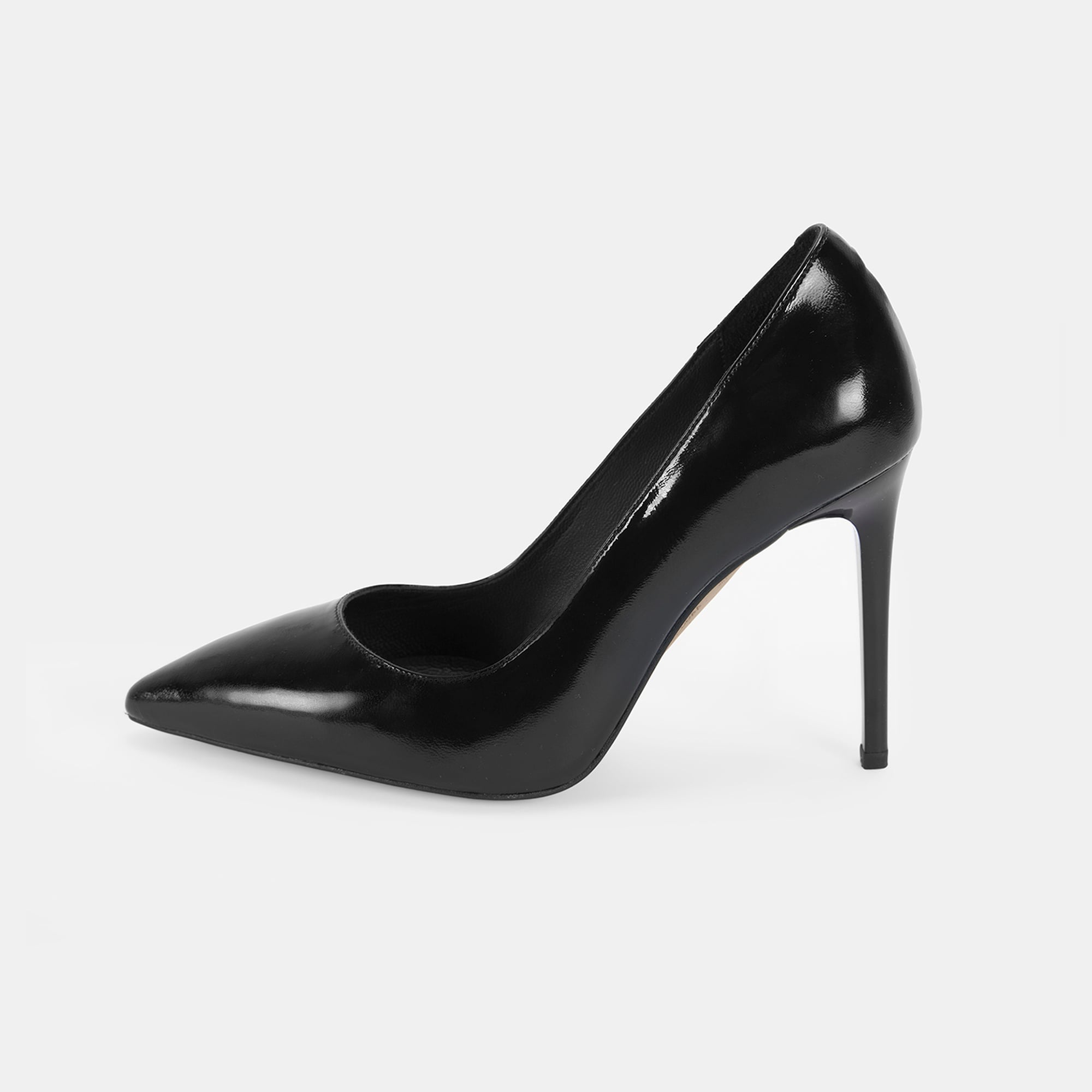 Kadın Siyah Rugan Topuklu Klasik Ayakkabı