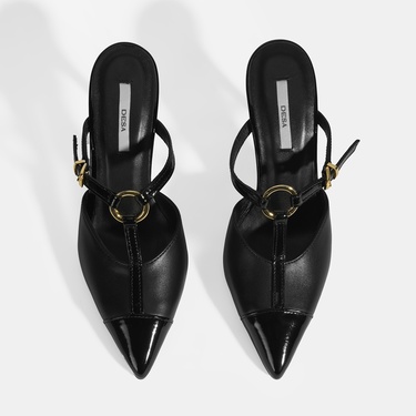  Kadın Siyah Halka Aksesuarlı Deri Abiye Topuklu Terlik