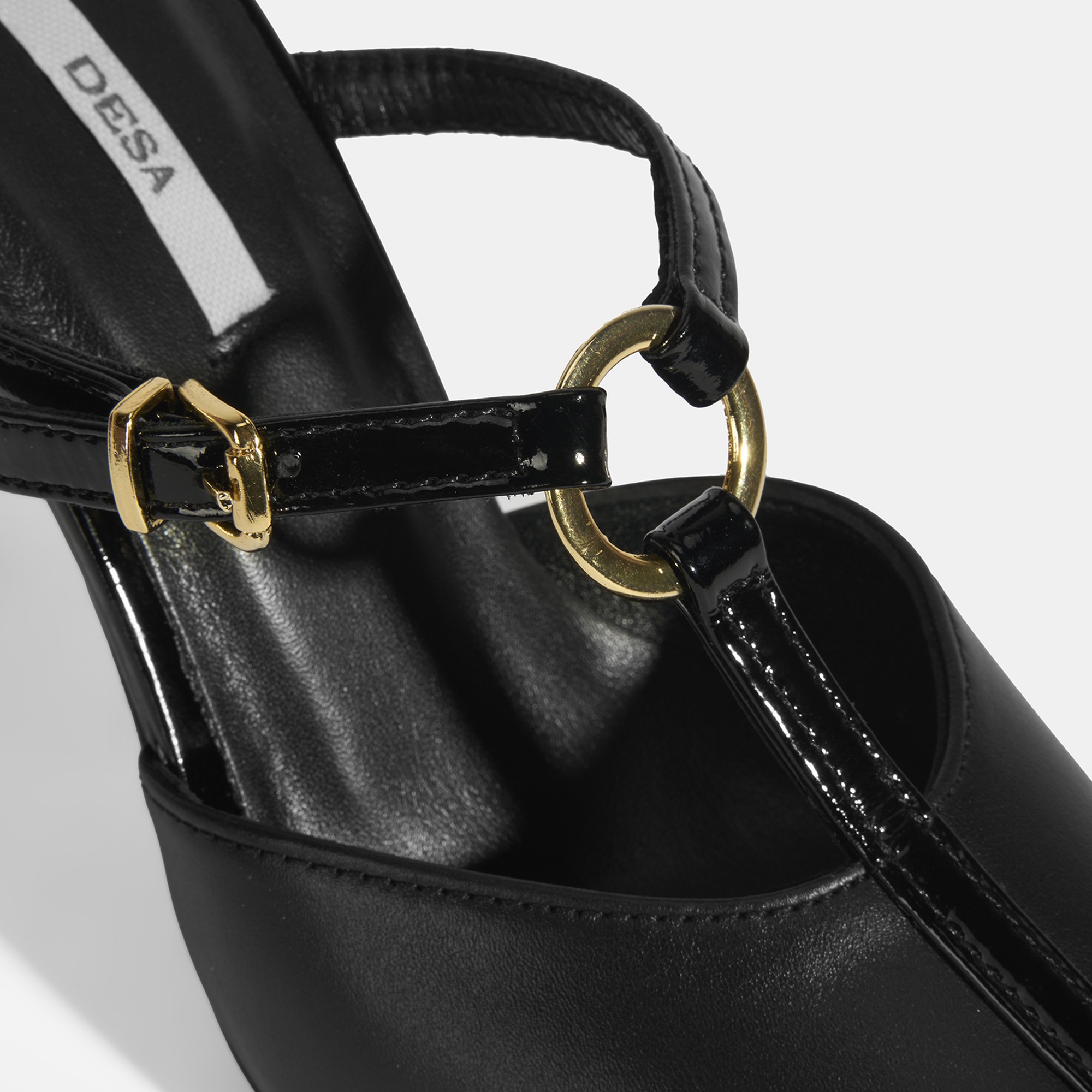 Kadın Siyah Halka Aksesuarlı Deri Abiye Topuklu Terlik