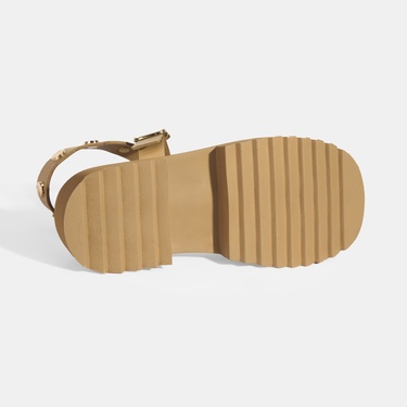  Kadın Bej Zımba Detaylı Deri Sandalet