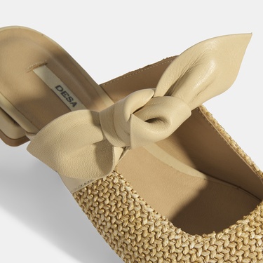  Kadın Hasır Fiyonklu Terlik