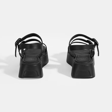  Kadın Siyah Deri Sandalet