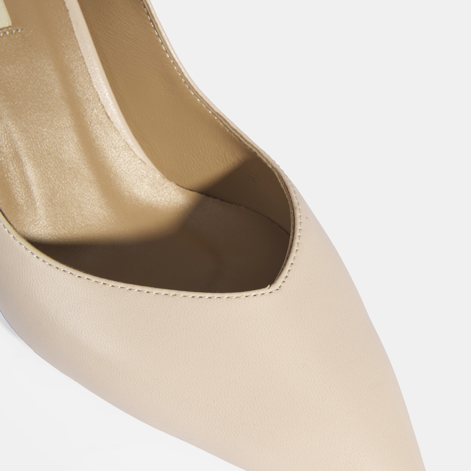 Kadın Bej Topuklu Klasik Ayakkabı