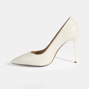  Kadın Beyaz Deri Topuklu Klasik Ayakkabı