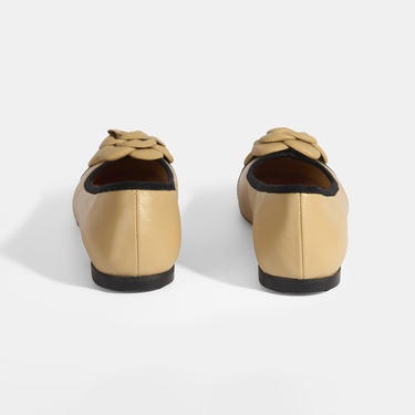  Kadın Ten Aksesuar Detaylı Deri Babet