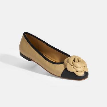  Kadın Ten Aksesuar Detaylı Deri Babet