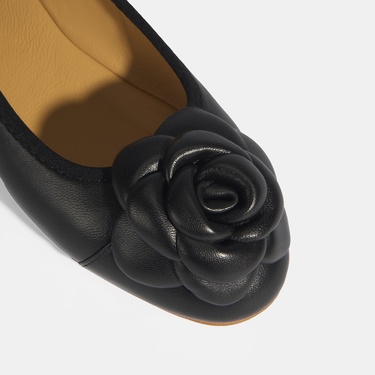  Kadın Siyah Aksesuar Detaylı Deri Babet