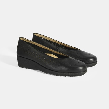  Kadın Siyah Perforeli DesaComfort Günlük Ayakkabı