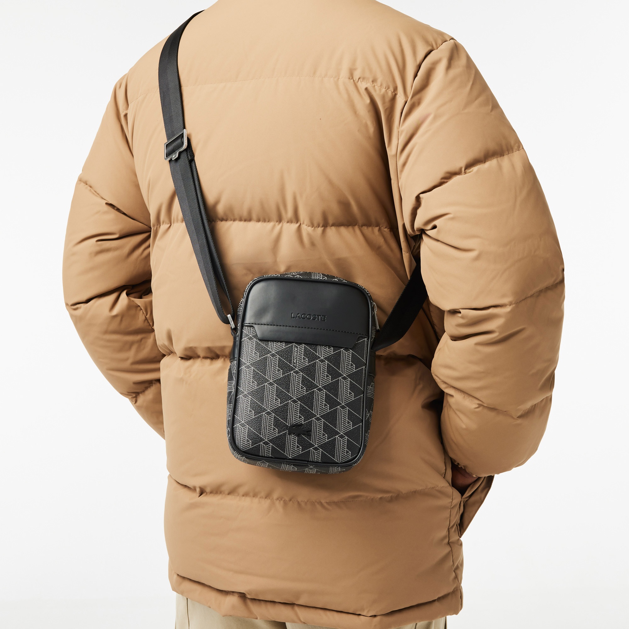 Lacoste The Blend Erkek Monogram Siyah Postacı Çantası