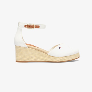  Tommy Hilfiger Flag Closed Toe Mid Wedge Kadın Beyaz Sandalet
