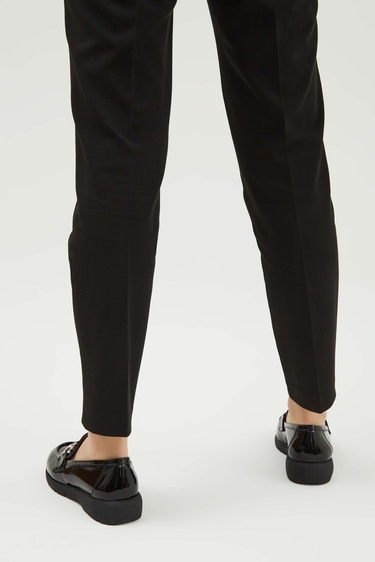  Tamer Tanca Kadın Hakiki Deri Siyah Rugan Loafer Ayakkabı