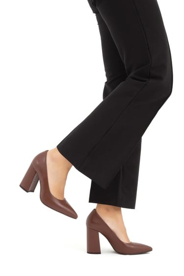  Tamer Tanca Kadın Hakiki Deri Taba Klasik Ayakkabı