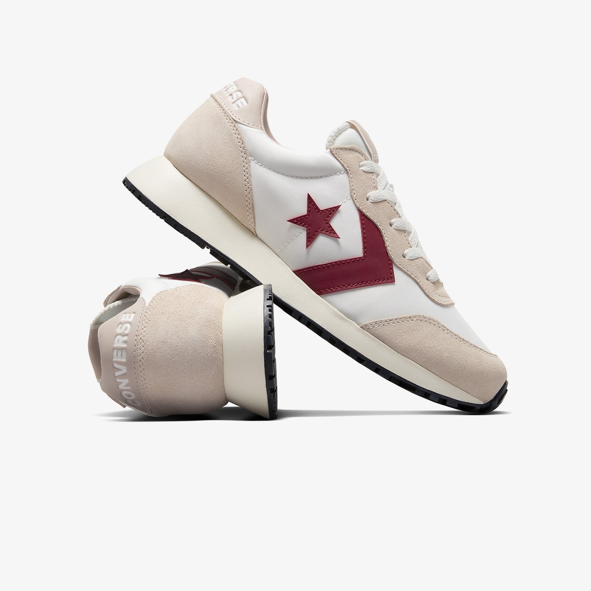 Converse Omega Trainer Unisex Bej Süet Sneaker