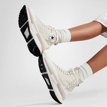  Converse Run Star Legacy Cx Future Comfort Unisex Krem Platform Sneaker