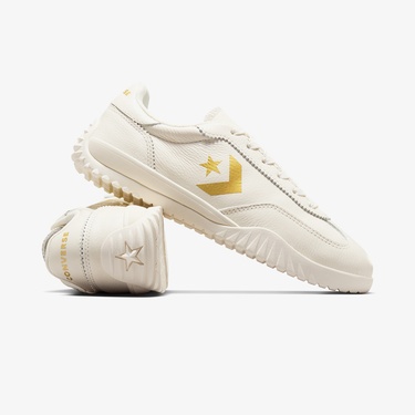  Converse Run Star Trainer Unisex Krem Deri Sneaker
