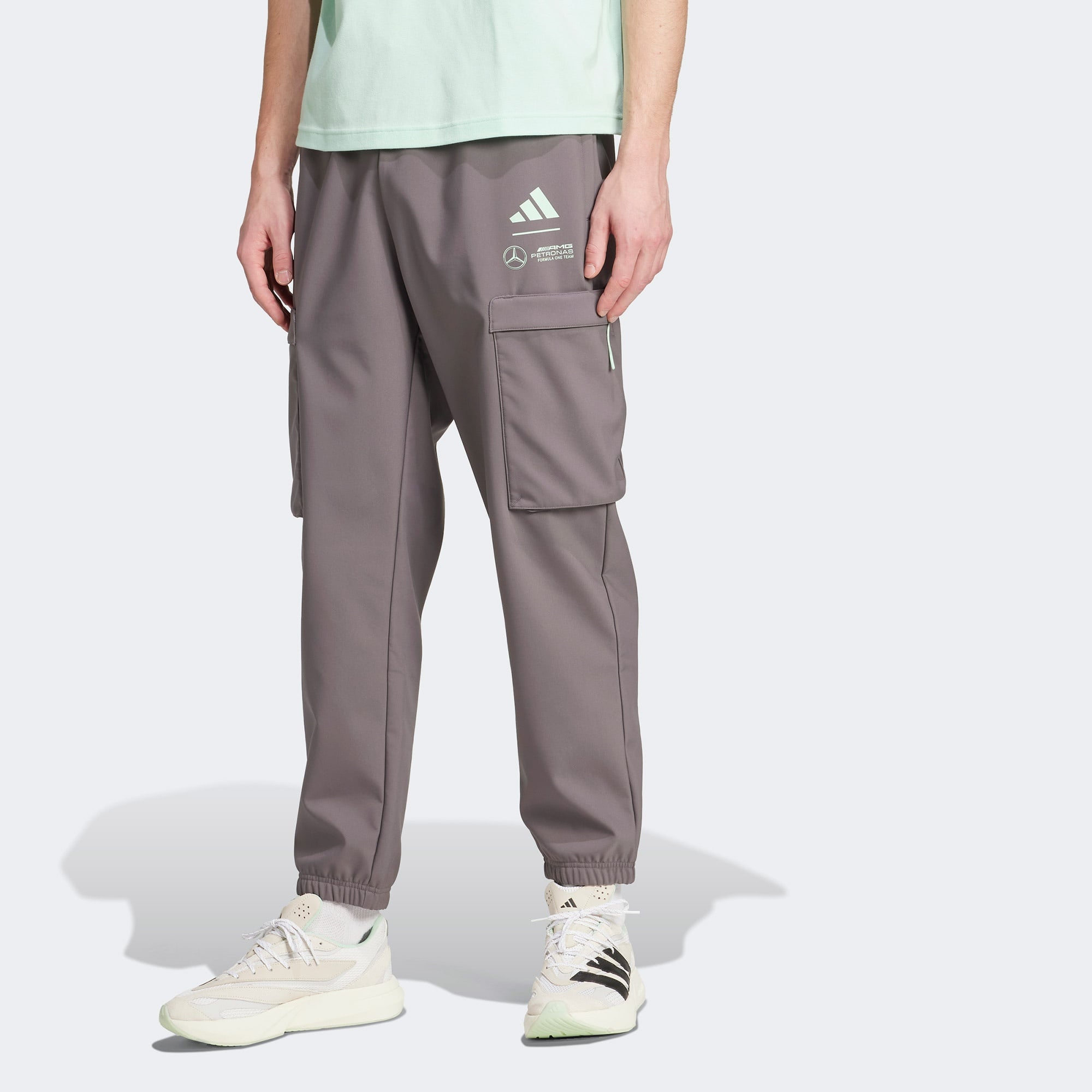 adidas Mercedes Amg Petronas Formula One Team Premium Woven Erkek Bej Eşofman Altı