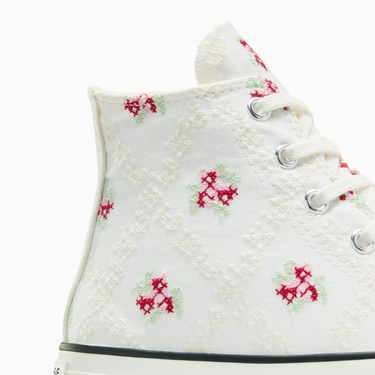  Converse Chuck Taylor All Star Çocuk Beyaz Sneaker