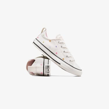  Converse Chuck Taylor All Star Çocuk Beyaz Sneaker