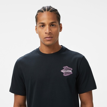  Converse Erkek Loose Fit Grafik Baskılı Siyah T-Shirt